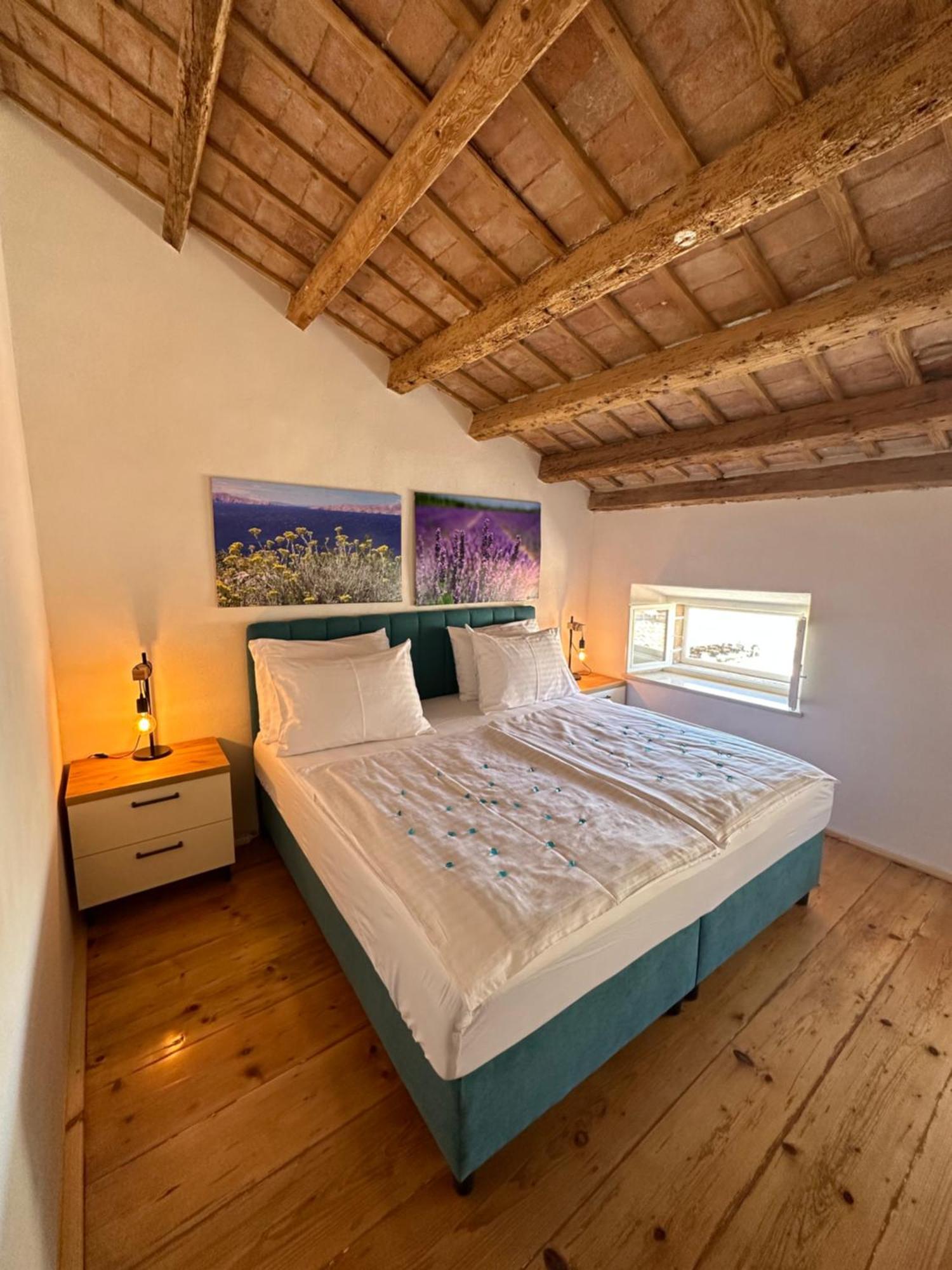 Apartment Luka 로비니 외부 사진